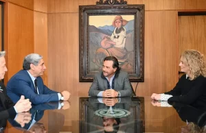 El gobernador Sáenz se reunió con las nuevas autoridades de la UNSa y ratificó el compromiso de cooperación. VIDEO/FOTOS