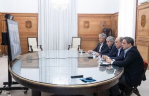 El Gobierno intenta convencer a 17 provincias, entre ellas Salta, para que adhieran al plan de dólares del «colchón»