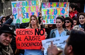 Recortes a la discapacidad: hubo masivas marchas de protesta en todo el pais