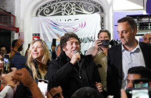 Javier Milei volvió a atacar a la prensa y el GordoDan pide meter preso a un periodista