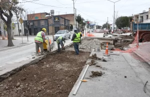 La Municipalidad reconstruye calzadas en la ciudad. VIDEOS/FOTOS