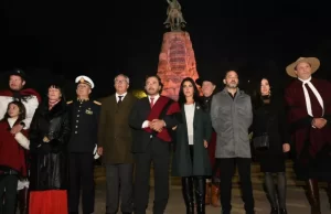 El gobernador Sáenz encabezó la Guardia bajo las Estrellas, en conmemoración del paso a la inmortalidad de Güemes. VIDEO/FOTOS