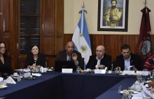 Se presentó a senadores el proyecto de Simplificación Tributaria y Reducción de la Carga Fiscal. VIDEO