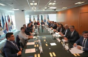 Los gobernadores se reunieron y le marcaron la cancha al Gobierno; pidieron una audiencia con Milei