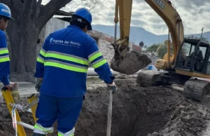 Continúa la renovación de cañerías de la red colectora