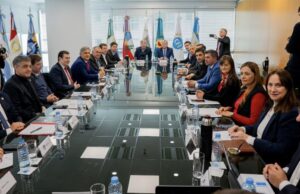 El Ministerio de Economía recibió a las provincias pero no hubo acuerdo sobre un nuevo reparto de fondos