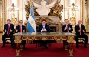 Cadena Nacional: Javier Milei cargó contra el Congreso: “Quieren quebrar la economía y llevarnos al abismo”