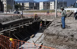 Plan Vial Zona Sur: continúa la obra del nuevo desagüe pluvial. VIDEO/FOTOS