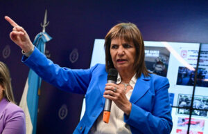 Bullrich denunciada por abuso de autoridad: «violación flagrante de la libertad de expresión», argumentan