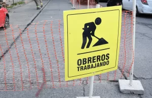 Corte total por 21 días por bacheo con hormigón en el barrio Miguel Aráoz. FOTO