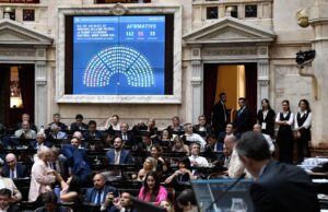 Casa Rosada trabaja contra reloj para blindar los vetos al Garrahan y universidades