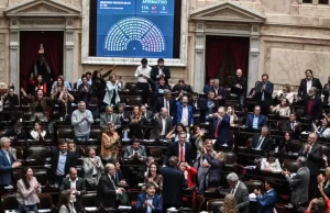 Doble y dura derrota para Milei: Diputados rechazó los vetos a la ley Garrahan y universidades. Ahora define el Senado