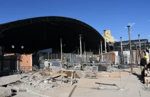 Mercado San Miguel: avanza la construcción de las nuevas columnas. VIDEO/FOTOS