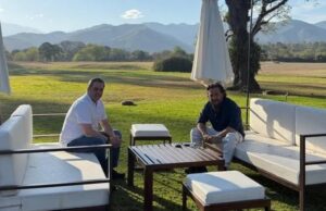 Gustavo Sáenz recibió en Las Costas al ministro Lisandro Catalán