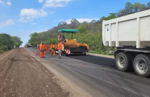 “Construir y mejorar la infraestructura vial es un compromiso que mantenemos”, dijo el gobernador Sáenz. VIDEO/FOTOS