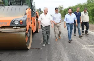 Sáenz en la ruta nacional 50: “Estamos poniendo en condiciones la traza porque la gente no puede seguir esperando”. VIDEO/FOTOS