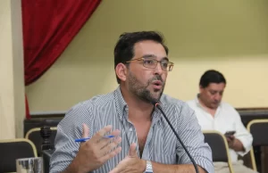 El diputado Albeza alertó por la crisis: “20 mil pymes cerraron y no sabemos si habrá aguinaldo”