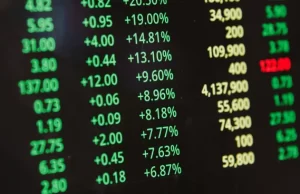 El mercado argentino celebró el acuerdo comercial con EEUU: las acciones subieron hasta 27,2% y bajó el riesgo país