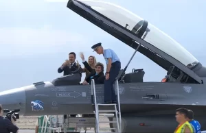 Javier Milei celebró la llegada de los F-16: «Argentina vuelve a tener un sistema de defensa serio». VIDEO/FOTO
