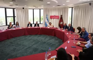 El gobernador Sáenz encabezó una reunión de gabinete para fijar prioridades y planificar las próximas metas de gestión. VIDEO/FOTOS
