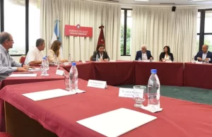 Gustavo Sáenz con legisladores nacionales: defensa de los recursos de Salta ante la reforma laboral y fondos para obras federales