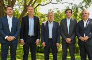 Reforma laboral: el Gobierno suma apoyos en general, pero enfrenta reclamos en artículos clave