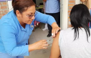 Comenzó la vacunación contra el dengue en zonas priorizadas de la provincia. FOTOS