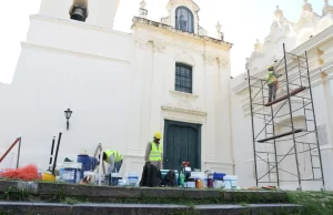 El Convento San Bernardo ya luce una nueva fachada. VIDEO/FOTOS