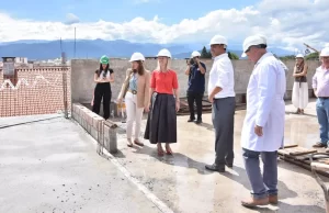 Fonplata supervisó obras en el Hospital San Bernardo y analizó proyectos de integración regional