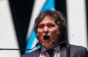 Paro, Fate, ley: el excitante país del Presi – Por: Carlos M. Reymundo Roberts