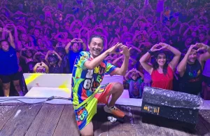 La plaza Alvarado estuvo repleta durante el desentierro del Carnaval de los Niños. VIDEO/FOTOS