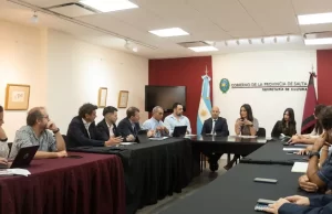 Provincia y sector privado consolidan agenda común para fortalecer competitividad turística