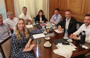 Reforma laboral: este martes se reúne la mesa política; el Gobierno retiraría el tratamiento de Ganancias