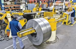 Informe de la UBA: la industria pierde 160 empleos por día en la Argentina y profundiza su retroceso