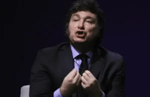 Una encuesta dice que el 39% culpa a Milei por los problemas económicos y el 33% al «riesgo kuka»