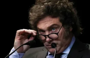 Cae la aprobación del Gobierno y se erosiona el pacto anticasta