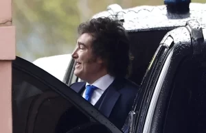 Se complica la gestión: la imagen de Milei en caída libre