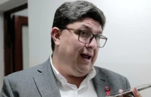 Federico Nuñez Burgos: (defensor pueblo): «Milei no puede desentenderse de su responsabilidad en el PAMI»