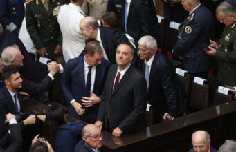 Manuel Adorni se prepara para su presentación en Diputados: el plan de la oposición y el apoyo de Javier Milei