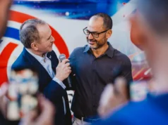 Emiliano Durand recibió al embajador de EE.UU. y dialogaron sobre el modelo emprendedor de la Ciudad. VIDEO/FOTOS