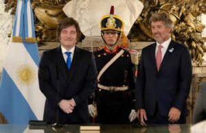 La interna salvaje que Milei elige no ordenar o no puede ordenar y la grieta sin riesgo kuka – Por: Ricardo Roa