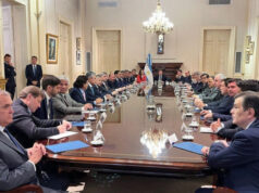 En el año, el envío de fondos de Nación a las provincias cayó USD 1.000 millones