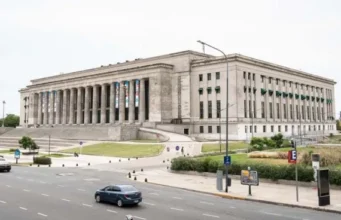 El Gobierno recortó más de $78.000 millones en educación y paralizó las obras universitarias