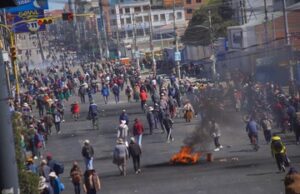 Bolivia: simpatizantes de Evo Morales aíslan a La Paz y ocupan el aeropuerto de Cochabamba