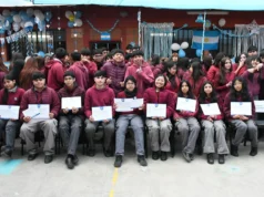 Estudiantes salteños ya reciben los vouchers del Banco Municipal de Becas. FOTOS