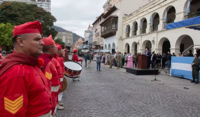 Salta conmemora el 216° Aniversario de la Revolución de Mayo con actos oficiales en la Catedral y el Cabildo Histórico