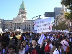 Este martes 12 se lleva adelante la marcha universitaria en todo el país