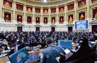 El oficialismo logró aprobar en Diputados la ley que recorta los subsidios al gas por «zona fría»