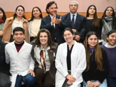 Sáenz anunció becas para estudiantes de Medicina y una inversión de $2 mil millones para fortalecer las escuelas técnicas. VIDEOS/FOTOS