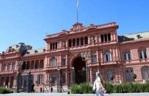 En Casa Rosada apuestan a que Diego Santilli reemplace a Manuel Adorni